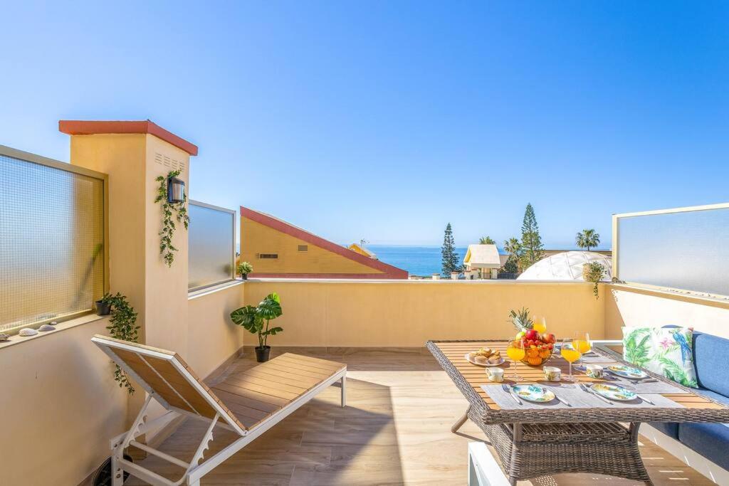 Oleholidays 535 Romana Playa Con Vistas Al Mar Marbella Bagian luar foto