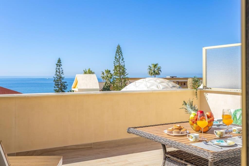 Oleholidays 535 Romana Playa Con Vistas Al Mar Marbella Bagian luar foto